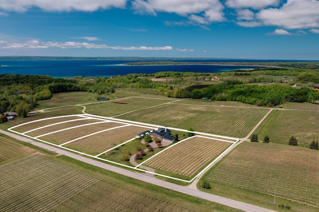 2721 Nelson Rd, Traverse City, MI 49686