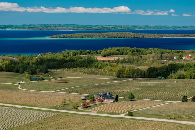 2721 Nelson Rd, Traverse City, MI 49686