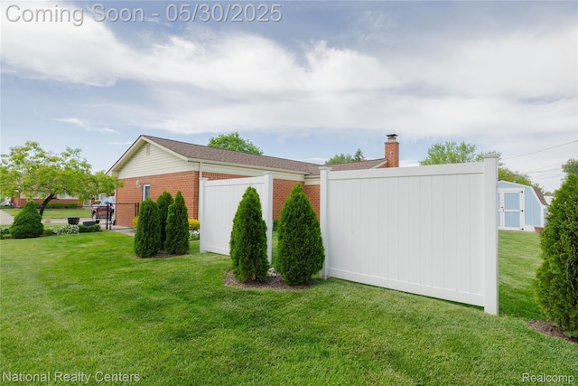 33532 Regal, Fraser, MI 48026 - view of yard