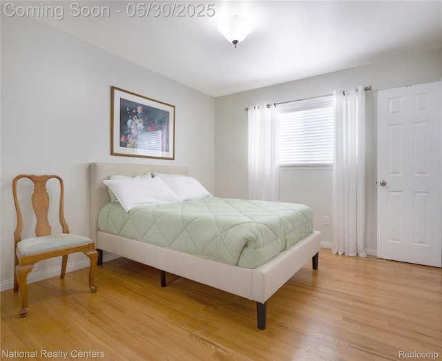 33532 Regal, Fraser, MI 48026 - bedroom featuring light wood-style floors and baseboards