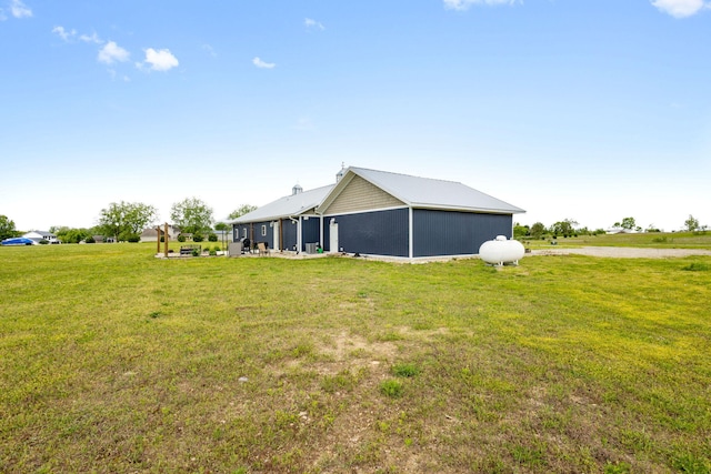 17495 Bison Trl, White Pigeon, MI 49099 - view of grassy yard