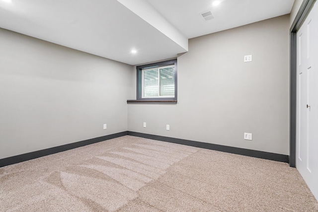 124 S Shore Dr, Portage, MI 49002 - unfurnished bedroom featuring carpet floors, baseboards, recessed lighting, and a closet