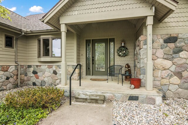5145 Arrowhead Ct, Williamsburg, MI 49690