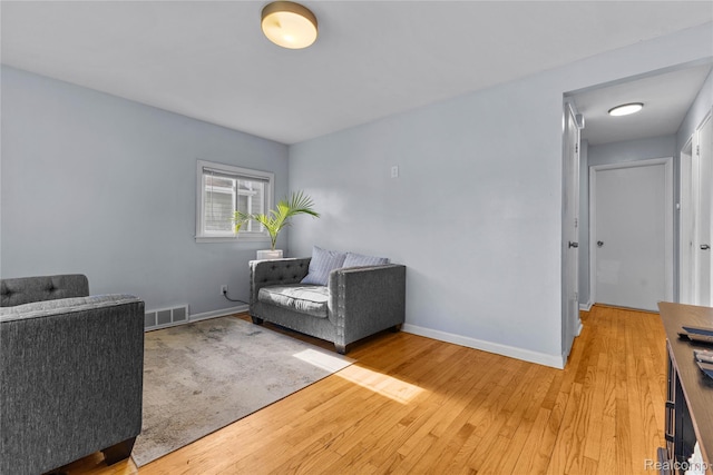 125 Tecumseh St, Clawson, MI 48017 - sitting room featuring light wood-style flooring and baseboards