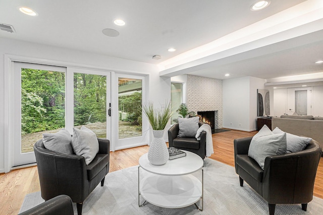 202 Orchard Hills Dr, Ann Arbor, MI 48104 - living area featuring plenty of natural light, light wood-style flooring, and recessed lighting