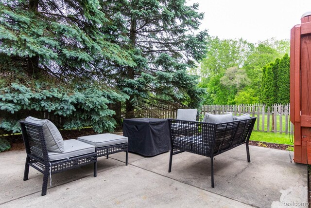 6075 Davison Rd, Burton, MI 48509 - view of patio with outdoor lounge area