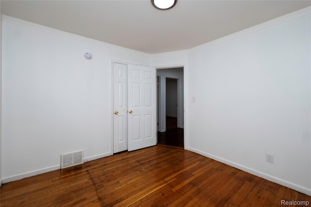 26211 Linwood St, Roseville, MI 48066 - unfurnished room featuring hardwood / wood-style flooring and baseboards