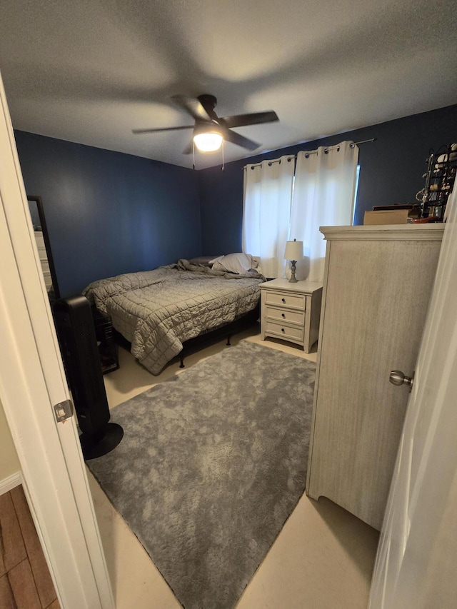 5966 Engleman Ave, Warren, MI 48091 - bedroom featuring a ceiling fan and a textured ceiling
