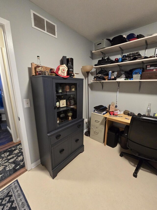 5966 Engleman Ave, Warren, MI 48091 - view of carpeted office