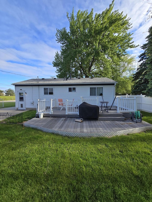 5966 Engleman Ave, Warren, MI 48091 - rear view of house with a deck