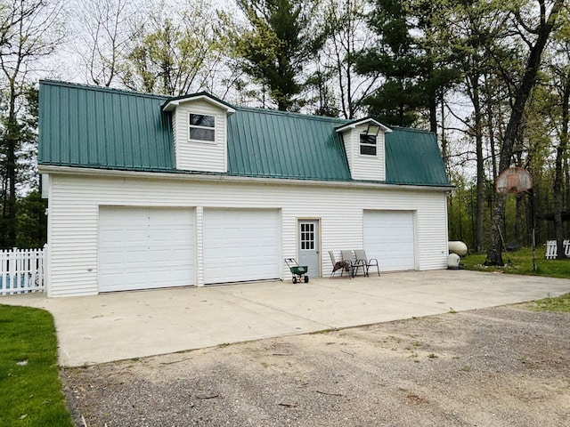 4375 W Haskell Lake Rd, Harrison, MI 48625 - view of garage
