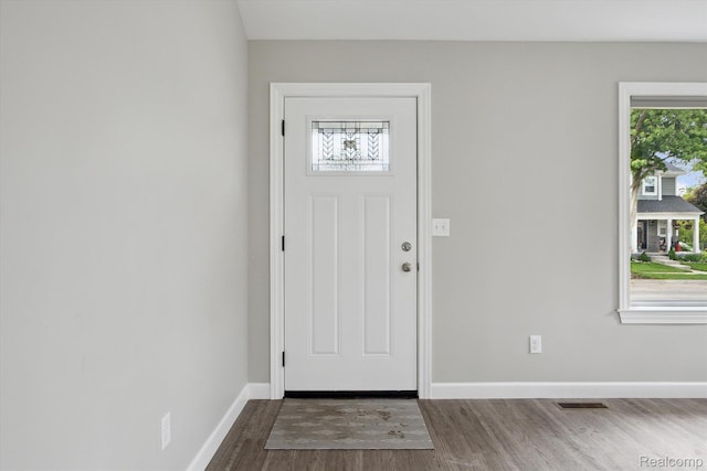 1759 2nd St, Taylor, MI 48192 - foyer entrance with wood finished floors and baseboards