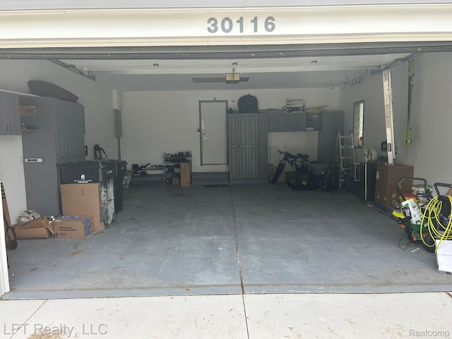 30116 Jefferson Ave, Saint Clair Shores, MI 48082 - photo 7