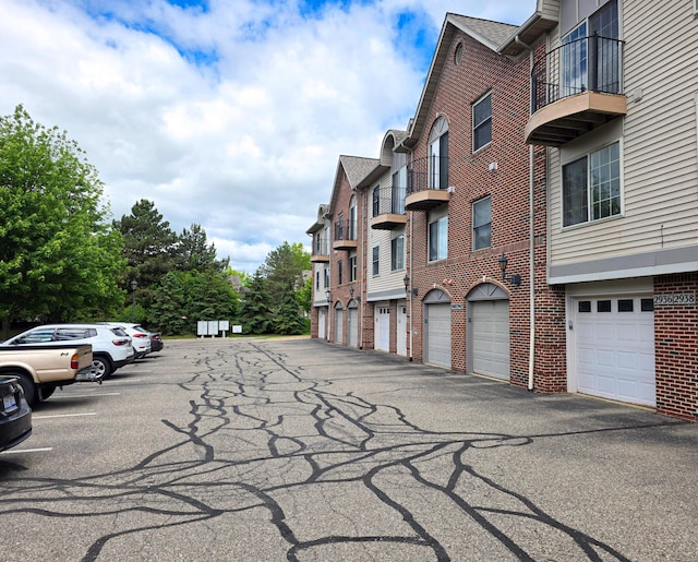2936 Signature Blvd, Ann Arbor, MI 48103 - view of asphalt road