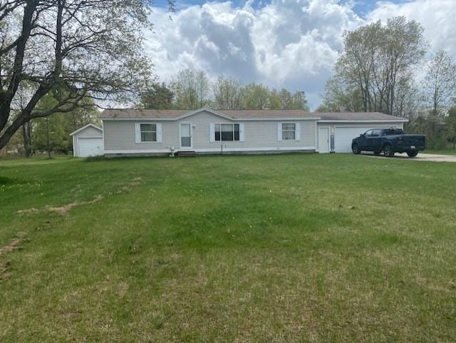 10559 Rosted Rd, Lake City, MI 49651