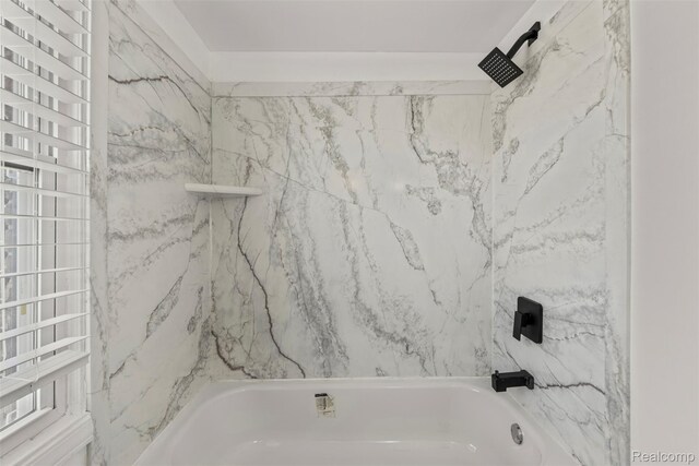 10576 Somerset Ave, Detroit, MI 48224 - full bathroom featuring shower / bathtub combination
