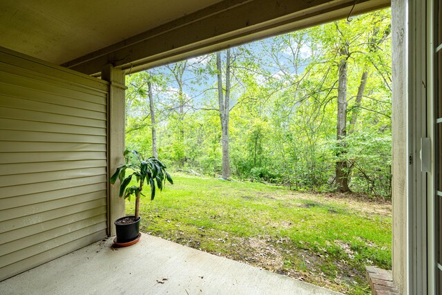 3039 Barclay Way, Ann Arbor, MI 48105 - view of grassy yard with a patio area