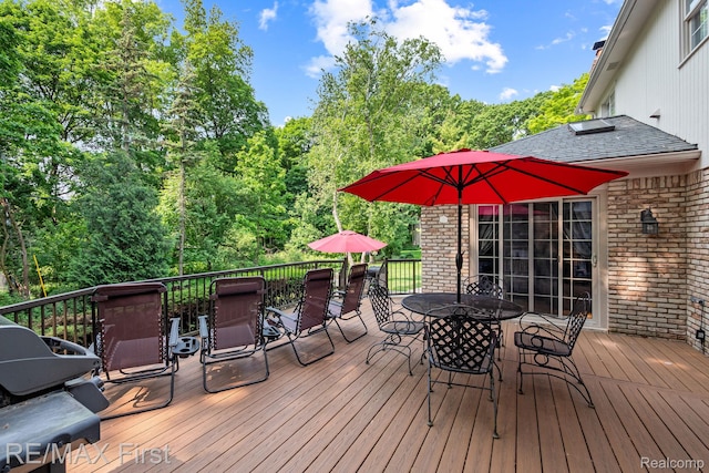 2983 Woodcreek Way, Bloomfield Hills, MI 48304 - wooden terrace featuring outdoor dining area