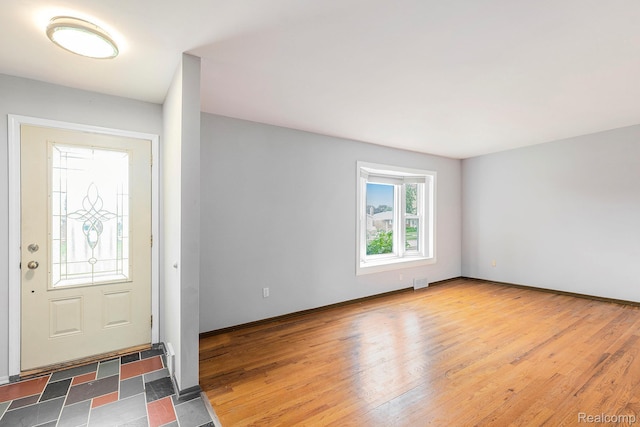 4772 Marian Ave, Warren, MI 48092 - foyer featuring wood finished floors and baseboards