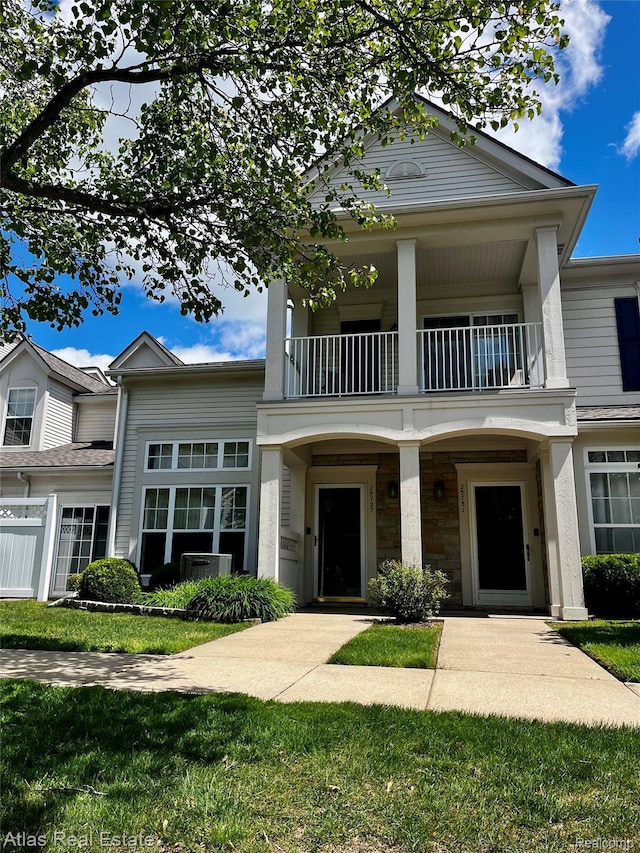 25727 Maritime Cir S, Harrison Township, MI 48045 - view of front of property featuring a balcony