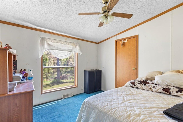 1818 E 58th St, Newaygo, MI 49337 - bedroom featuring vaulted ceiling, crown molding, carpet flooring, a textured ceiling, and ceiling fan