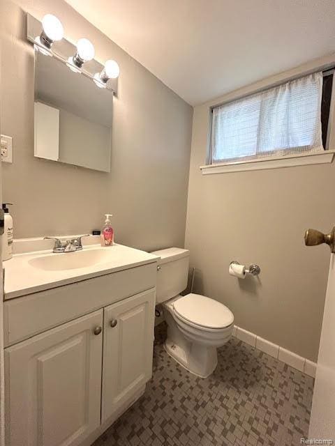 29070 Tessmer Ct, Madison Heights, MI 48071