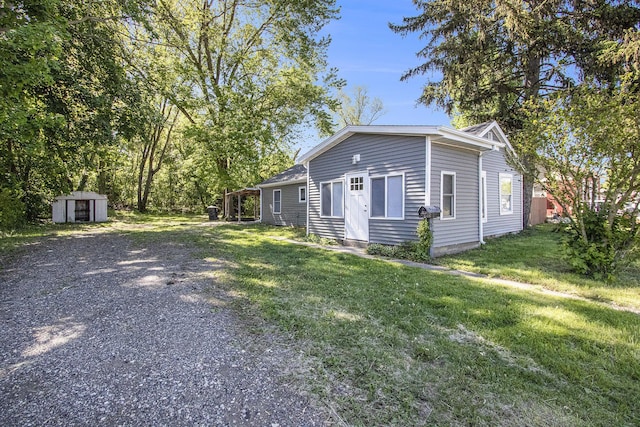 405 N Red Bud Trl, Buchanan, MI 49107 - photo 2