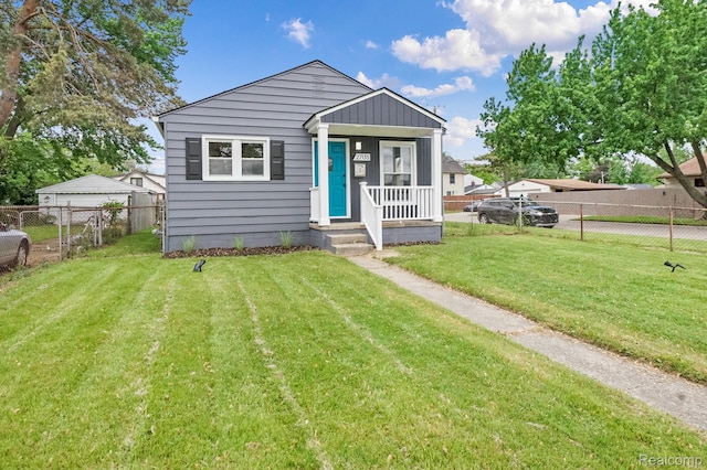 27135 Barrington St, Madison Heights, MI 48071 - photo 2