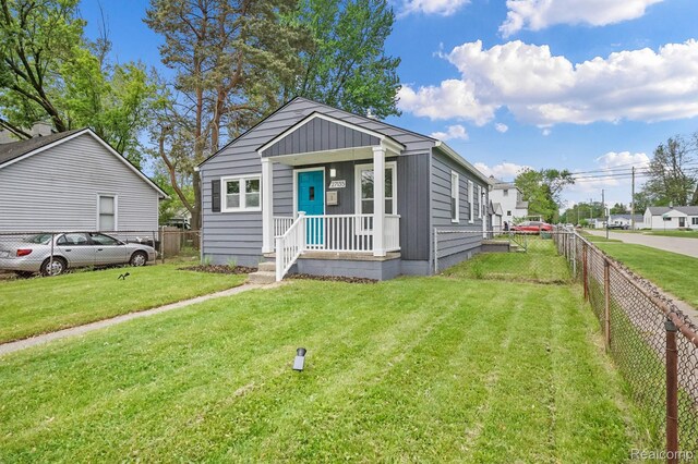27135 Barrington St, Madison Heights, MI 48071 - photo 3