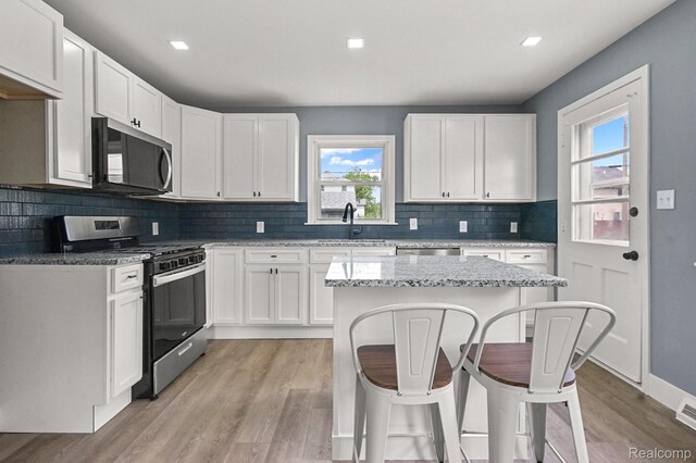27135 Barrington St, Madison Heights, MI 48071 - photo 9