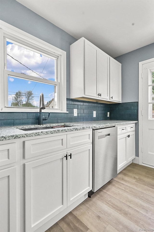 27135 Barrington St, Madison Heights, MI 48071 - photo 11