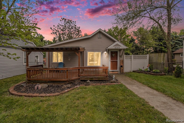 2305 Hester Ct, Keego Harbor, MI 48320 - back of property featuring a wooden deck