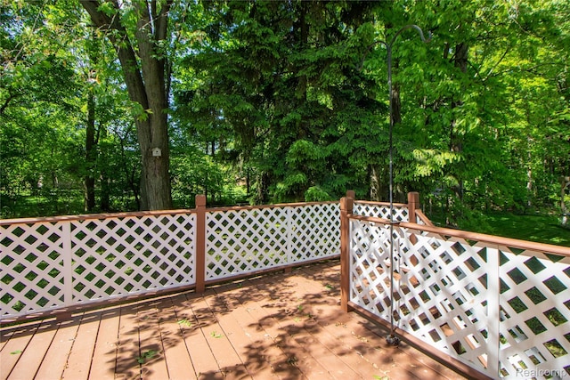 2626 Winter Dr, Troy, MI 48083 - deck with view of wooded area