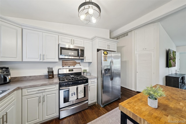 15400 Oak Park Blvd, Oak Park, MI 48237