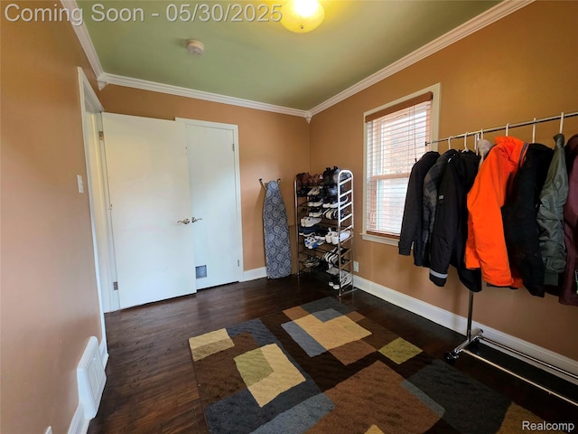 3026 N Blair Ave, Royal Oak, MI 48073 - interior space featuring crown molding, wood finished floors, and baseboards