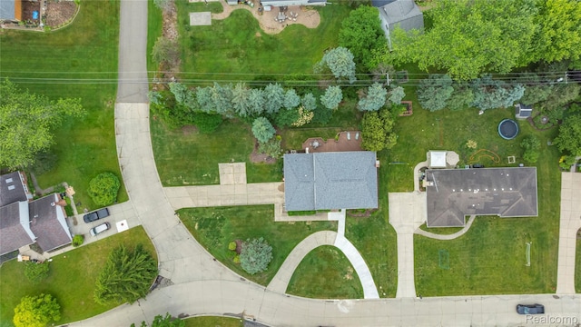 3072 Brewster, West Bloomfield, MI 48322 - drone / aerial view