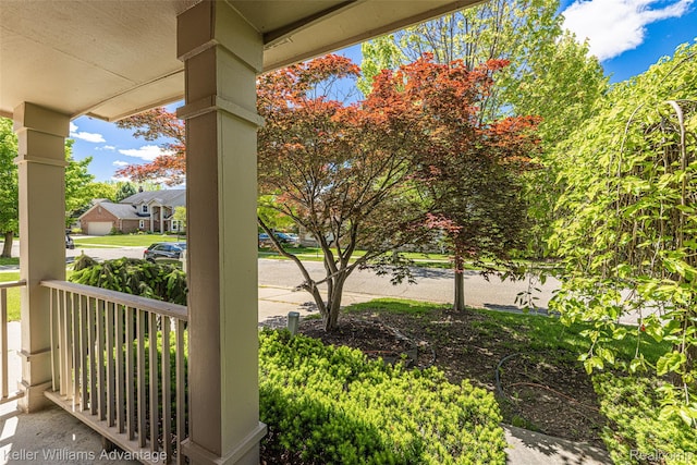 42900 Ledgeview Dr, Novi, MI 48377 - view of porch
