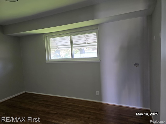 31859 Shawn Dr, Warren, MI 48088 - unfurnished room with wood finished floors and baseboards
