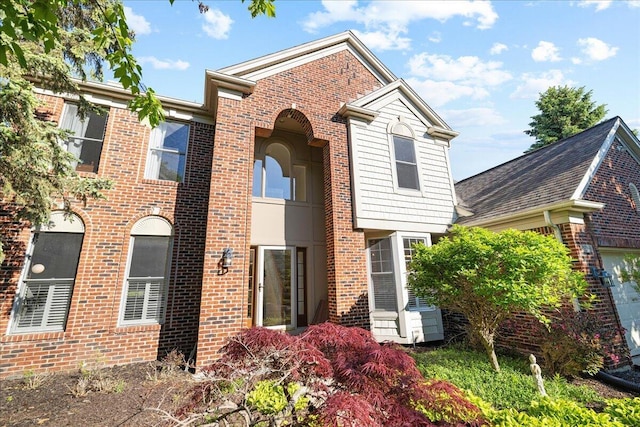 1269 Apple Creek Dr SE, Grand Rapids, MI 49546 - view of front of house with brick siding