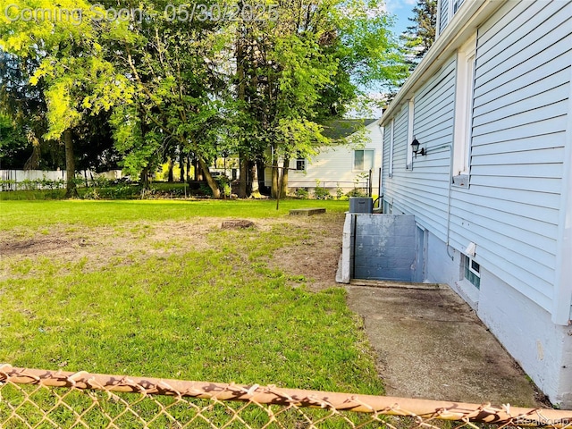 22380 Panama Ave, Sterling Heights, MI 48091 - view of yard