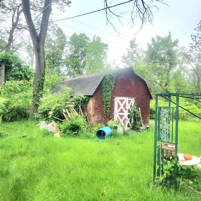 15440 Dacosta St, Detroit, MI 48223 - view of barn