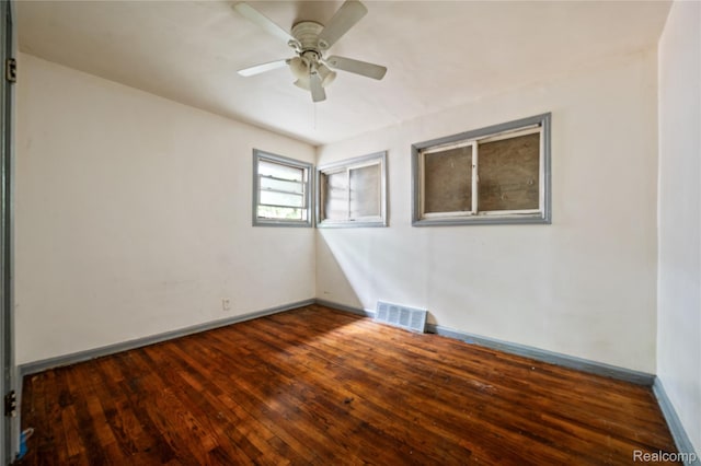 11780 Corbett St, Hamtramck, MI 48213 - empty room with baseboards, wood-type flooring, and ceiling fan
