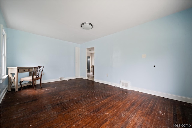 18666 Carrie St, Hamtramck, MI 48234 - spare room with hardwood / wood-style floors and baseboards