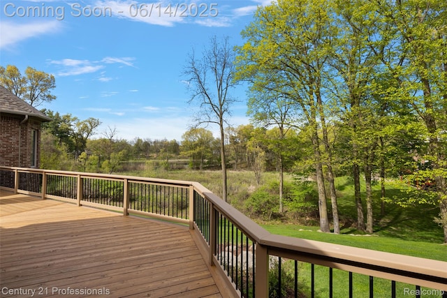 1181 Iroquois Trl, Oxford, MI 48371 - view of deck