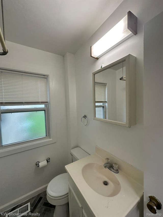459 E Breckenridge St, Ferndale, MI 48220 - half bath with toilet, vanity, and baseboards