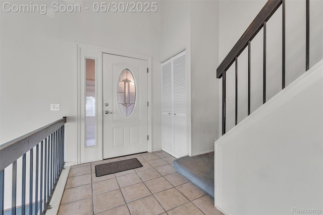 5772 Perrytown Dr, West Bloomfield, MI 48322 - foyer featuring light tile patterned floors