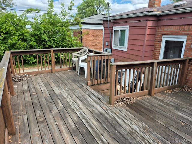 30102 Matthew St, Redford, MI 48186 - view of wooden terrace
