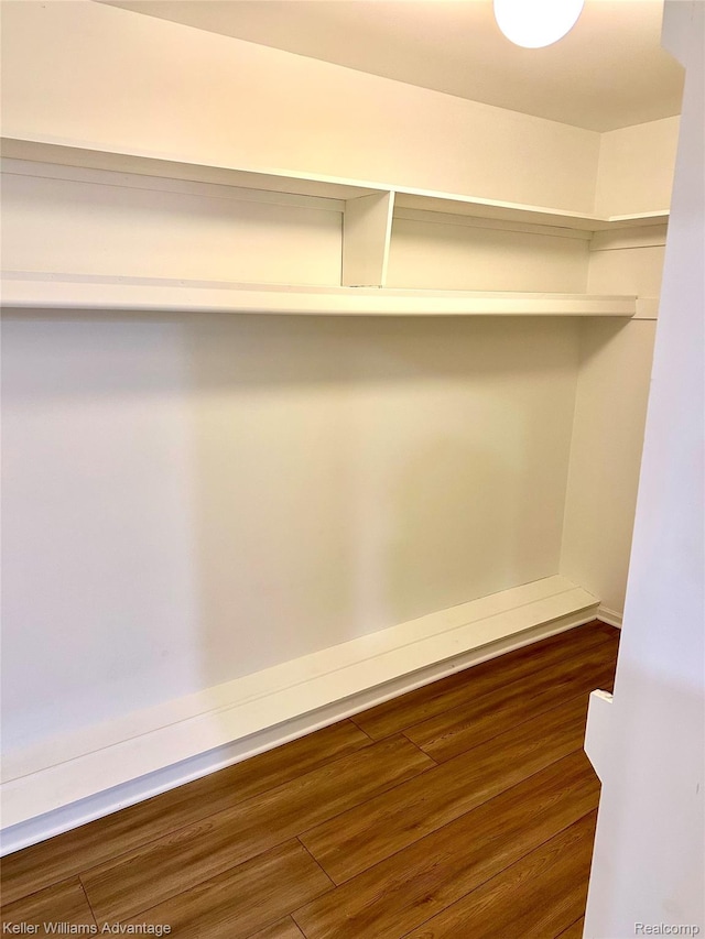 31404 Hunters Circle Dr, Farmington, MI 48334 - spacious closet with wood finished floors
