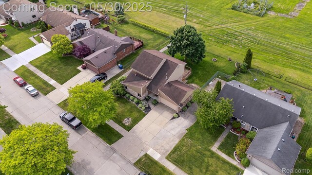 45127 Fair Oaks Dr, Canton, MI 48187 - aerial perspective of suburban area