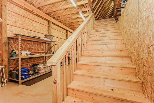 2210 Lindsey Rd, Jackson, MI 49201 - view of staircase